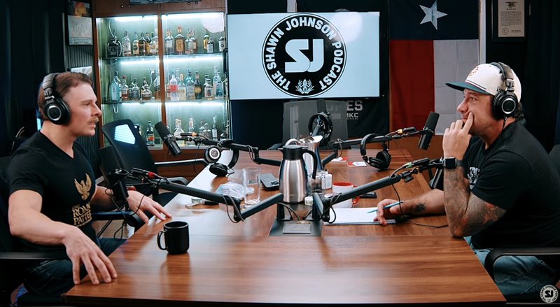 Jeremy Ryan Slate on The Shawn Johnson Show - booked by Command Your Brand